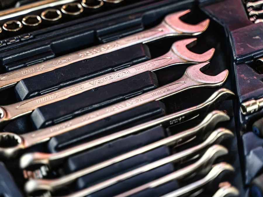 Combination spanner set laid out in a tool case